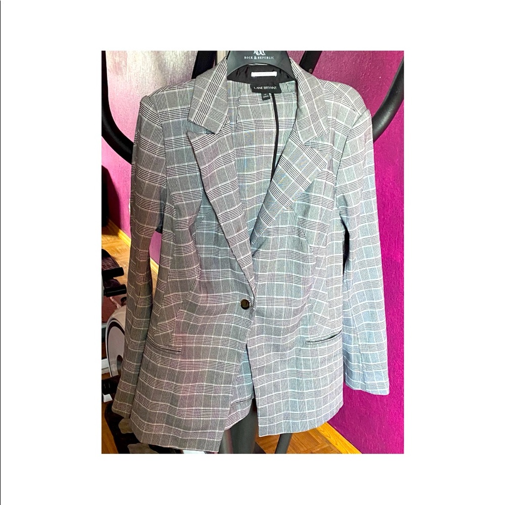 Pleaded Blazer